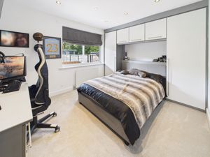 Photo 21- click for photo gallery